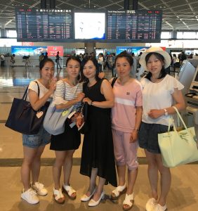 成田空港での帰国