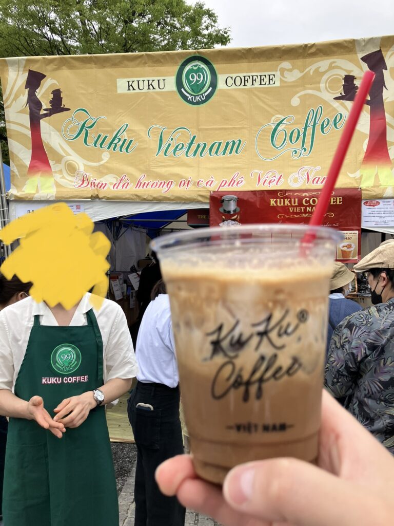 コーヒーの苦味の中に感じる甘塩っぱさがおいしい塩コーヒー